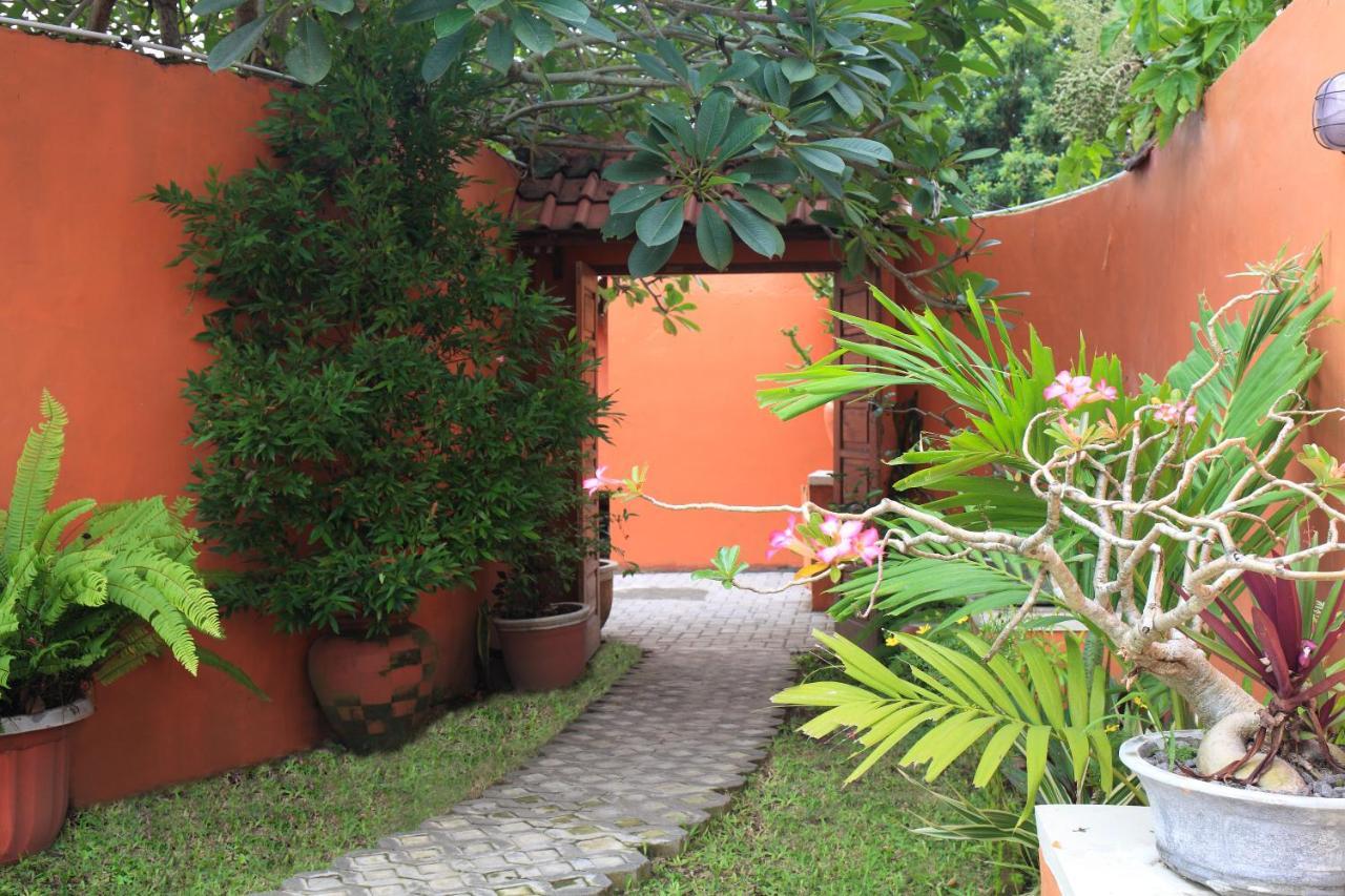 Villa Pondok Terra Jogjakarta Buitenkant foto