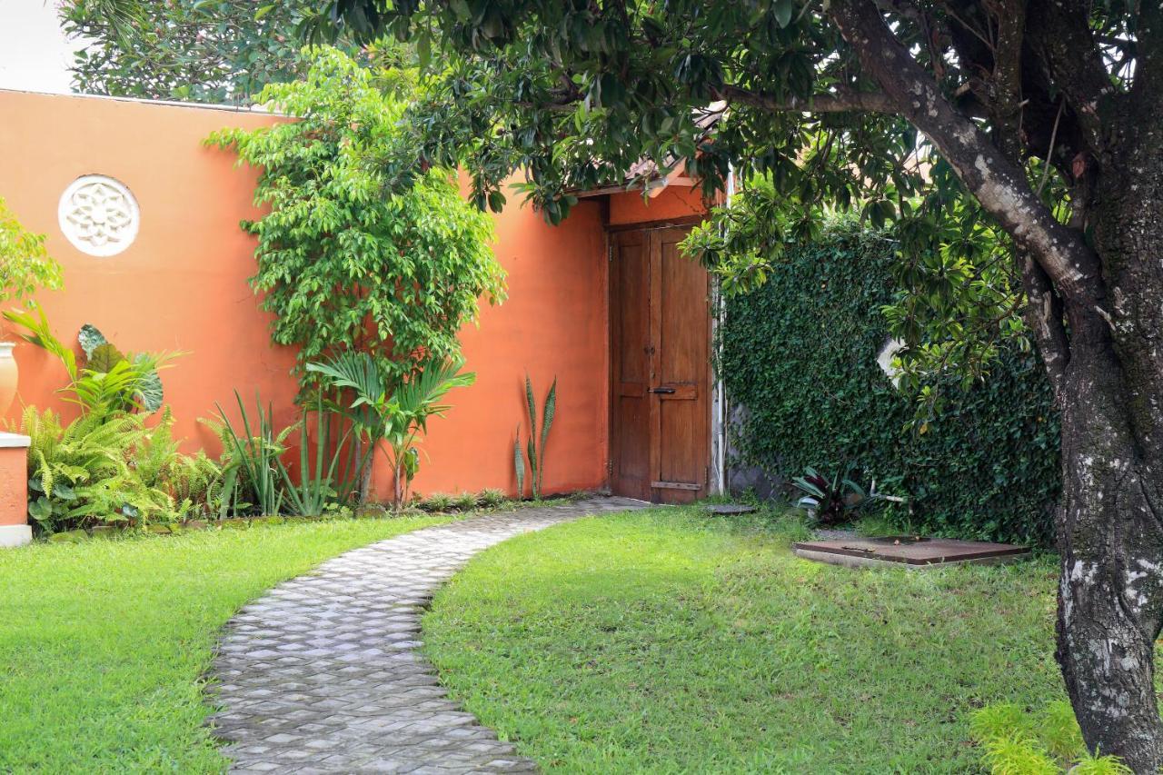 Villa Pondok Terra Jogjakarta Buitenkant foto